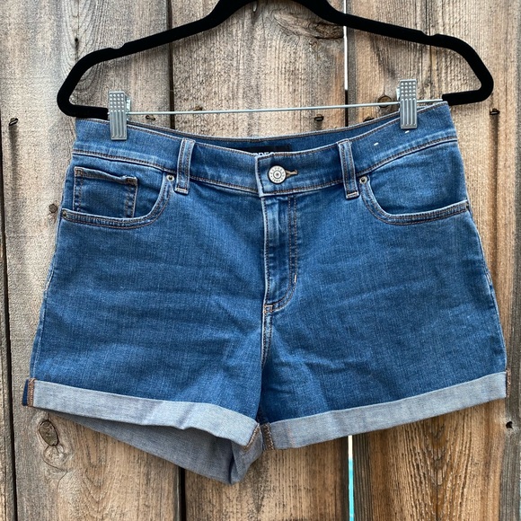 Express Pants - Express Midi Mid Rise Short